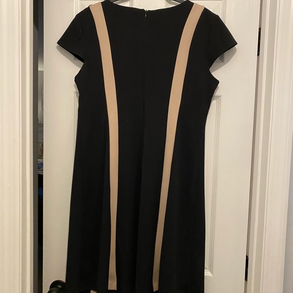 Black and Tan dress - Picture 3 of 3